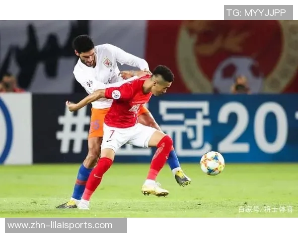 恒大与辽宁激战正酣谁能在这场对决中笑到最后